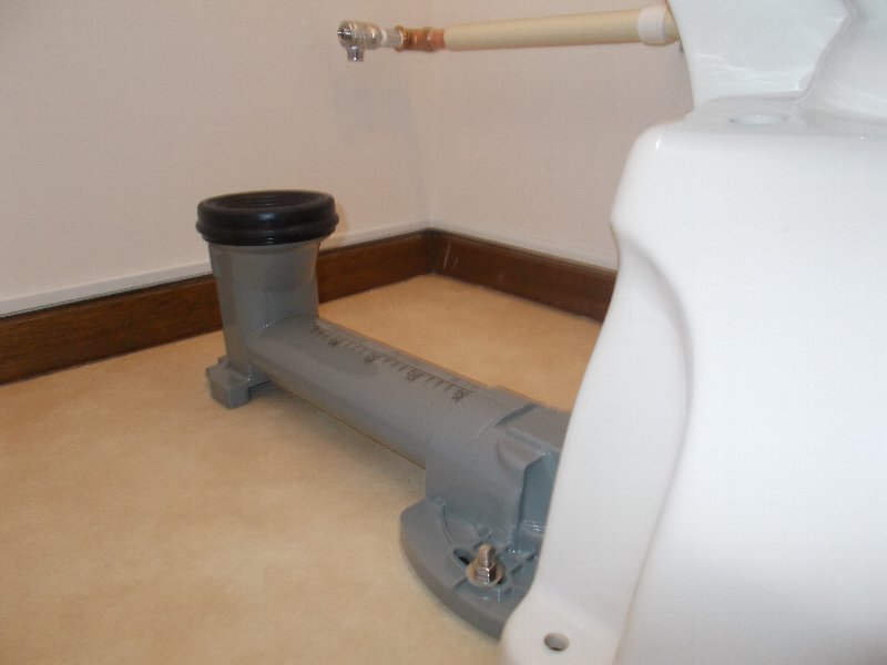 床を壊さず、節水一体型のトイレになりました。｜戸建てのリフォーム事例｜札幌のリフォーム専門店 住まいのユウケン